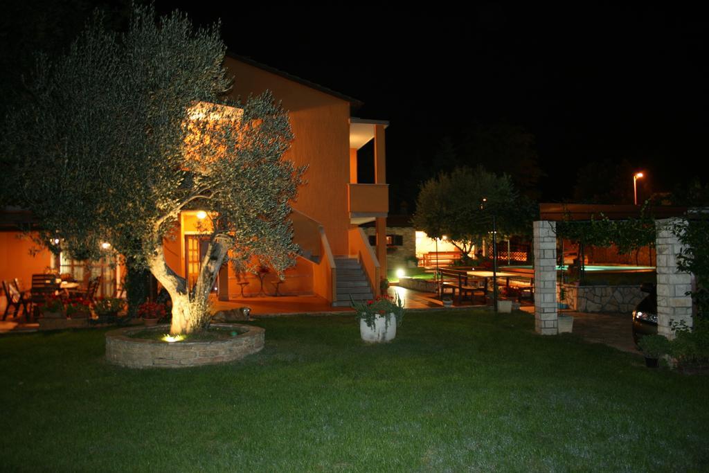 Sossa Apartments Umag Exterior photo