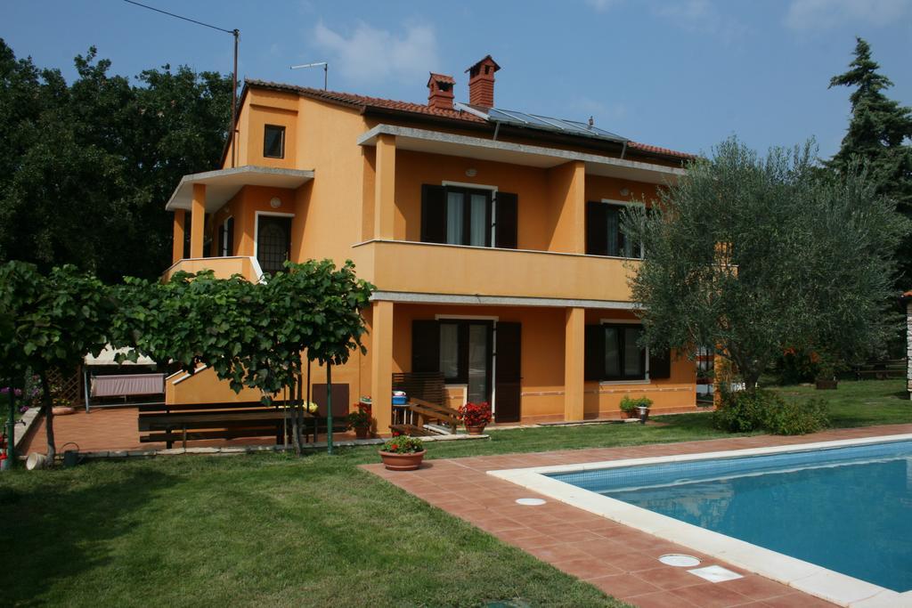 Sossa Apartments Umag Exterior photo